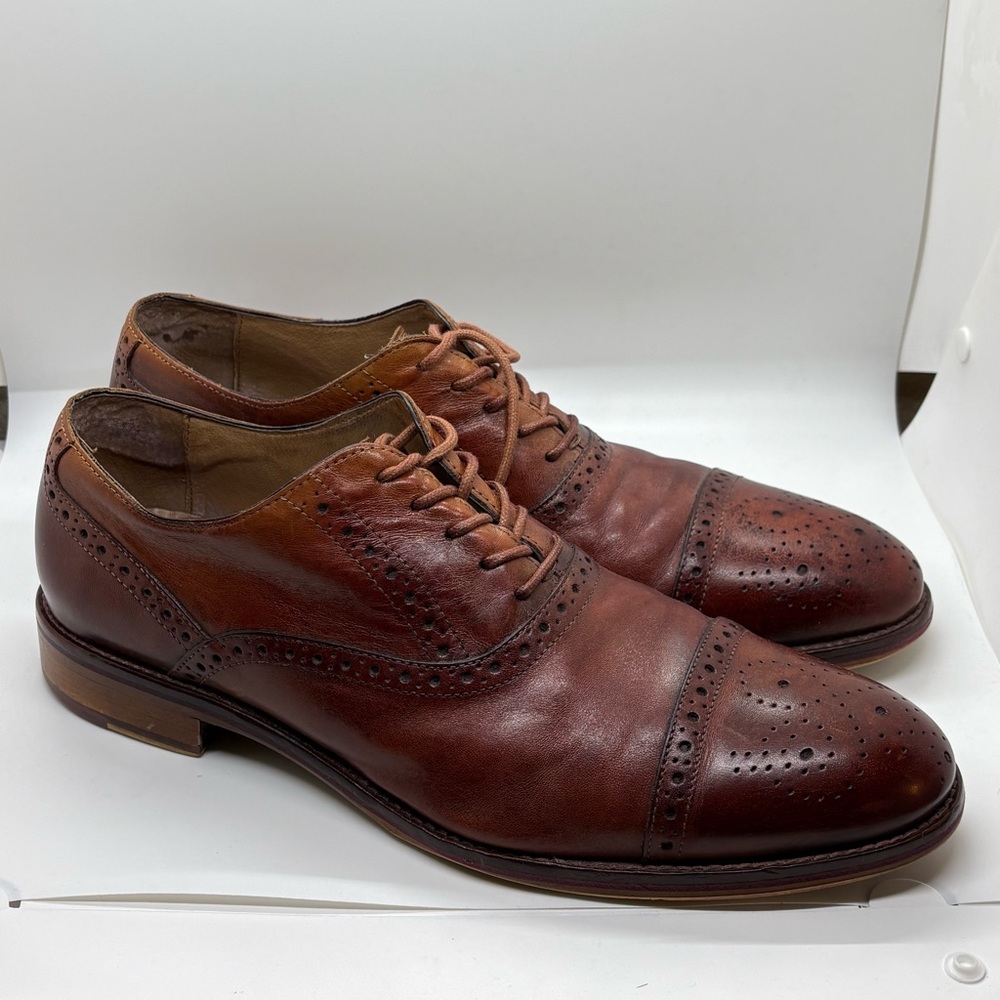 Johnston & Murphy Brown Wing Tip Leather Oxfords‎